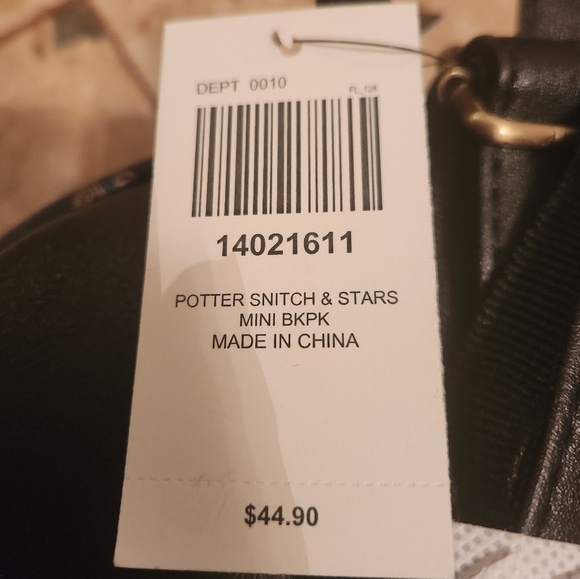 Harry Potter Blue Snitch Stars Backpack - Picture 7 of 8